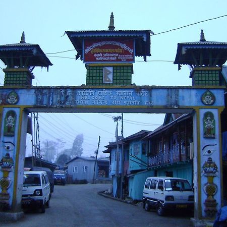 V Resorts Dudhwa Wilderness Camp Lakhimpur Eksteriør billede