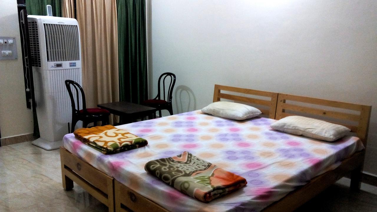 V Resorts Dudhwa Wilderness Camp Lakhimpur Eksteriør billede